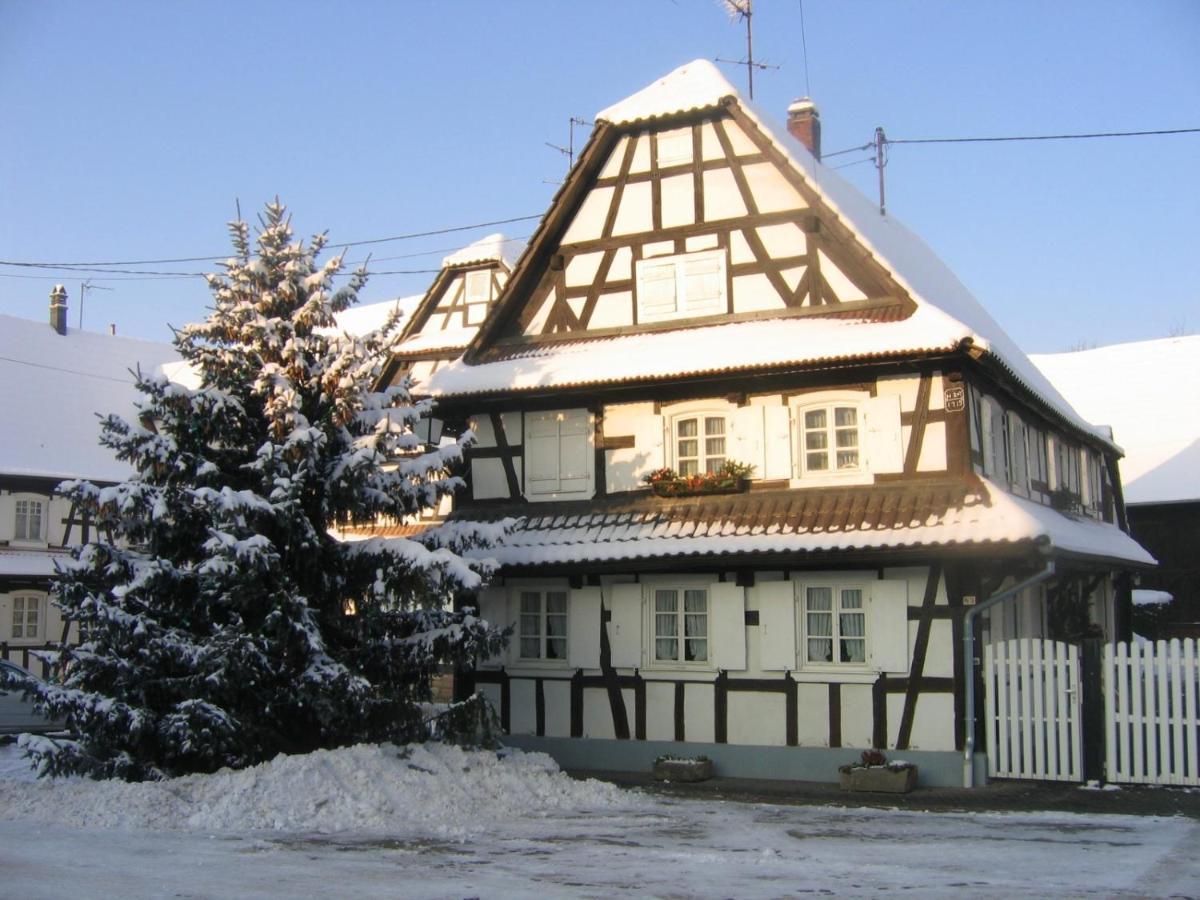 Gites Et Chambres D'Hotes Maison Ungerer Hunspach Exterior photo